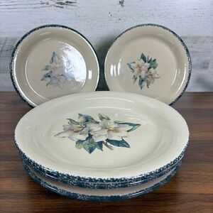 Home & Garden Party Stoneware Magnolia 2002 3 Dinner Plates and Two Salad Plates